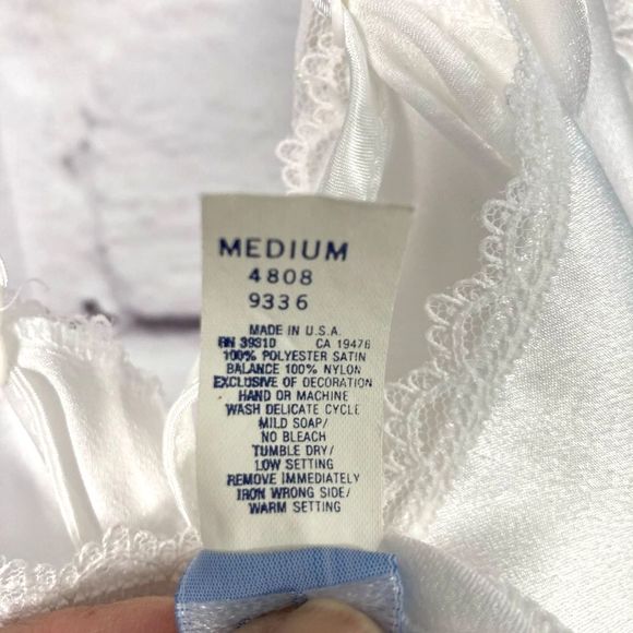 Vintage Lady Cameo Slip Nightgown SZ M White Bridal Beaded Chemise Lingerie Lace - Picture 7 of 11